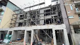 文 君特權護弟1700