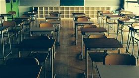 ▲割頸案國三生成績優秀、富正義感 老師悲痛：我對教學使命開始存疑（示意圖／PhotoAC）