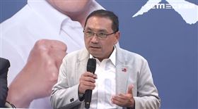 ▲侯友宜出席民進黨毀人名節、無血無淚記者會