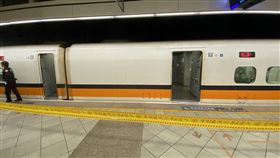 高鐵,車廂,廁所,紙盒,爆裂物