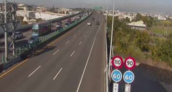 曾男在國道上危險駕駛。（示意圖／翻攝畫面）