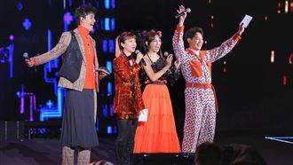 元旦演藝圈第一對戀人　LuLu答應和他生子