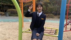 金宣虎師妹金智媛爆出走不續約。(圖／金智媛IG)