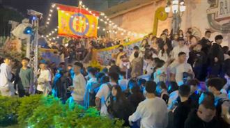 高雄跨年夜驚魂　目擊者：白帽男疑亮尖刀