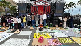 舞台,高雄,夢時代,單身,紙皮,卡位