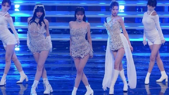 NewJeans連唱3曲！子瑜小分隊被辣讚美神