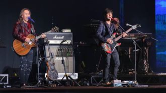 動力火車25年前神曲超頂　跨年一堆人合唱