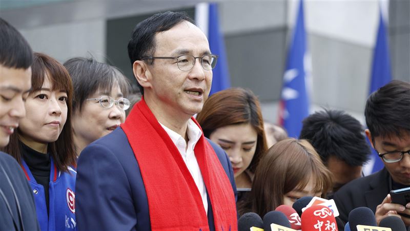 柯文哲搶票！暗指藍不反共　朱立倫回應了
