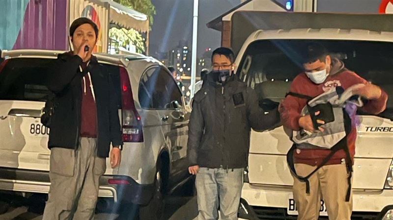寶特瓶裝攝影機藏大稻埕女廁　噁男遭警逮