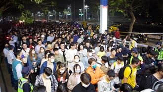 民眾跨年瘋傳訊息、影像　數據量暴增8倍