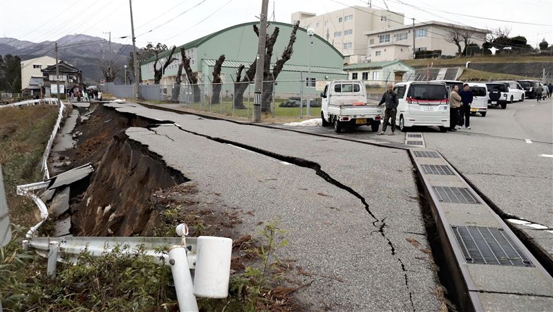 日本40年第二次「海中部最強地震」!能登地裂全爆開 畫面曝光 國際 三立新聞網