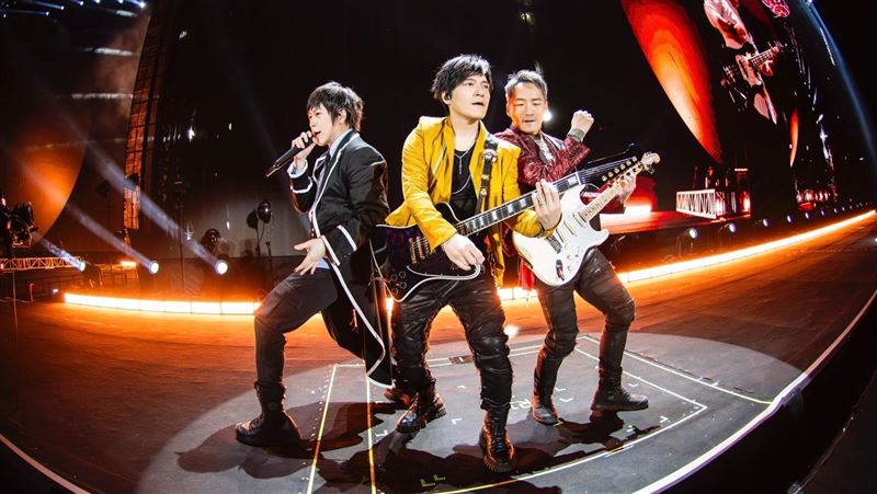 五月天演唱會「王傑來了」歌迷一聽超驚喜