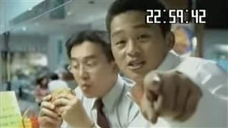 三餐老是在外！張誌家廣告掀「老外」熱潮