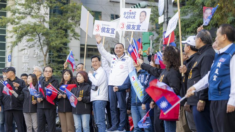 國民黨全國路口拜票　侯友宜回防新北