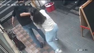 內湖男拖行妻施暴　火鍋店長見義勇為制止