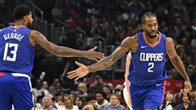 ▲喬治（Paul George）三分進球數隊史第2，「可愛」雷納德（Kawhi Leonard）傷後復出。（圖／美聯社／達志影像）