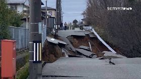 文 日震台團驚1800