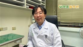 楊宏志醫師說，健保署於112年10月起放寬B肝用藥的給付規定，讓更多B肝病人可以即早用藥，不必為了等健保給付而讓肝持續受苦。