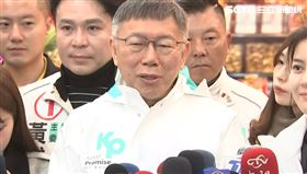 柯文哲參拜桃園護國宮。