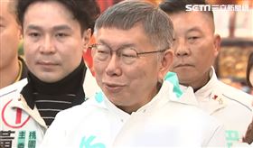 柯文哲參拜桃園護國宮。