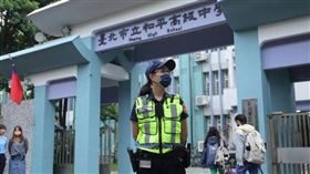 ▲台北市立和平高中去年遭恐嚇，當時不少家長選擇自行接送學生。（圖／CTWANT）