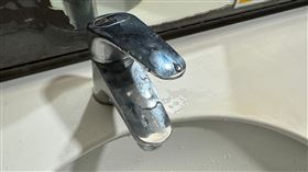 水龍頭水垢。（示意圖／資料照）