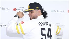 ▲教士想挖軟銀終結者歐蘇納（Roberto Osuna）回大聯盟遭拒。（圖／美聯社／達志影像）