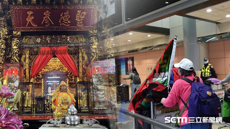 獨／癌末男返台投票　盼白沙屯媽祖顯奇蹟