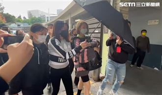 張誌家骨灰抵台中　胞兄吐一遺憾