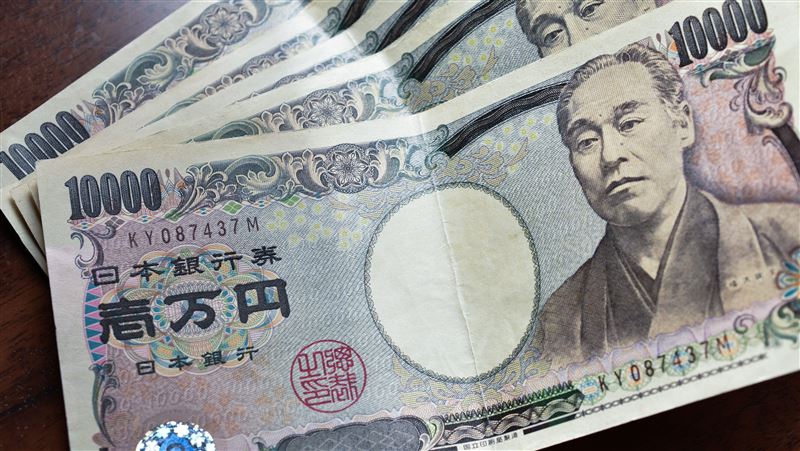 日圓陷貶值風暴　華爾街最慘預測:殺到165