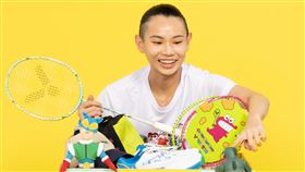 羽球品牌VICTOR推出蠟筆小新聯名款，代言人戴資穎自己都愛不釋手。（圖／VICTOR提供）