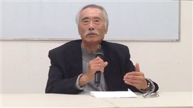 作家馬森於加拿大辭世知名劇作家、小說家及文學評論者馬森在2023年12月3日於加拿大辭世，享耆壽92歲，後事一切從簡。圖為馬森2016年7月在菲莎文化論壇演講畫面。（馬森家屬提供）中央社記者趙靜瑜傳真  113年1月4日