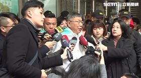 柯文哲台中車隊掃街受訪