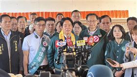 賴清德赴屏東出席「六堆客家後援會成立造勢大會」，並拉抬立委候選人鍾佳濱、徐富癸聲勢。（圖／賴清德競總提供）