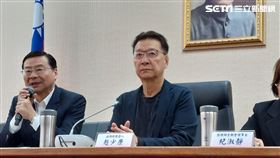 趙少康召開「護理加薪、侯康實現」記者會。(圖/記者陳怡潔攝影)