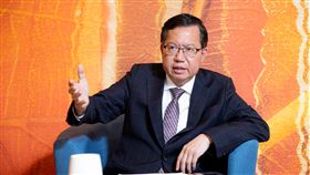 鄭文燦盼未來4年 基本工資可達3萬3000元行政院副院長鄭文燦表示，依目前基本工資每年幾乎調整5%，下一任總統首屆任期結束時，基本工資月薪就能達到新台幣3萬3000元。中央社記者鄭清元攝  113年1月5日