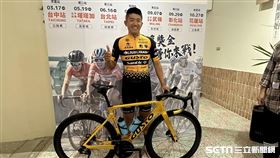 96聯賽雙冠王李威廷一年約正式加盟歐洲職業車隊盧比安納高士特森地客洲際車隊。（圖／記者蔡厚瑄攝影）