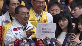 侯友宜、朱立倫新北掃街。(圖/翻攝共訊畫面)
