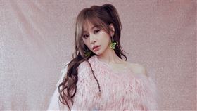 王心凌新專輯《Bite Back》奪年度銷售女冠。（圖／天晴娛樂提供）