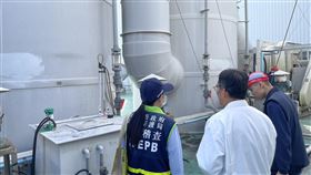 污染物南移空氣品質差  台南啟動應變作業受大量污染物南移及大氣擴散條件差影響，台南市部分測站空氣品質6日出現紅色警示及橘色提醒，市府已啟動應變作業，加強稽查。（台南市政府提供）中央社記者張榮祥台南傳真 113年1月6日