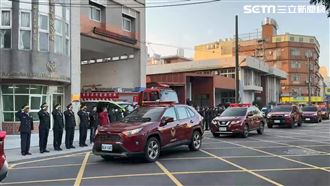 殉職勇消游尚樺回家了！同袍列隊鳴笛送別