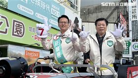 立委候選人莊競程，法醫高大成，掃街。（圖／莊競程競總提供）