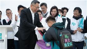 民眾黨總統候選人柯文哲發出「孫子兵法」動員令，號召年輕人多和家中長輩對話。（圖／翻攝自柯文哲臉書）
