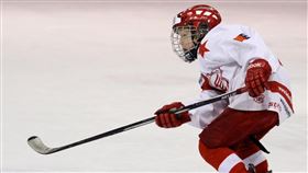 曲棍球棒,毆打,體罰,拘役,體育班