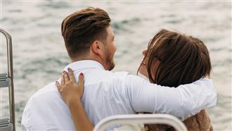 男友狂舔耳口水灌入 她隔天爆痛 變培養皿