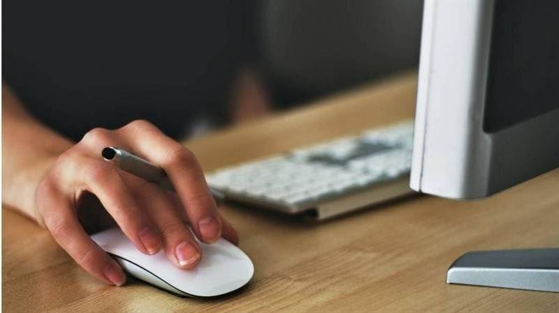 辦公室安靜！課長困惑：年輕員工像自閉症