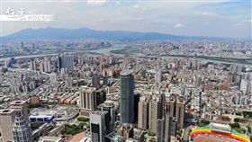 她嘆年薪破80萬買不起房！ 網友：「這區」絕對買得起