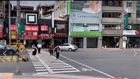 新北市,新北市交通局,三條線,行人穿越道,