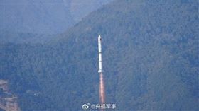 中國發射衛星畫面曝光（圖／翻攝自微博央視）