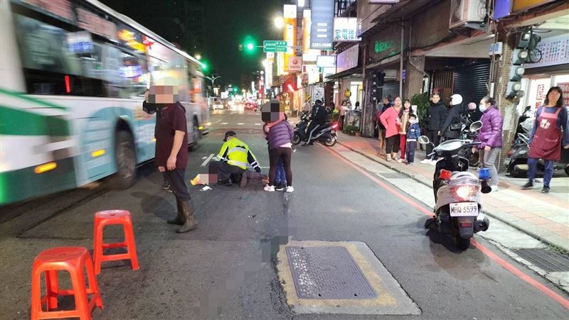 驚悚畫面曝光　騎士撞上違規男慘摔喪命